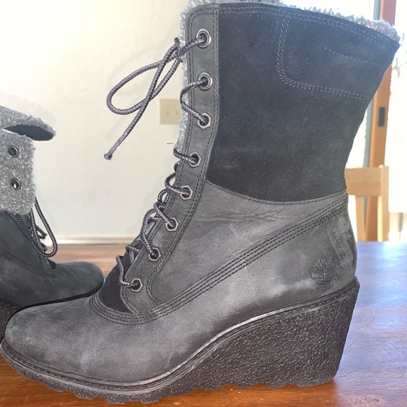 Women’s Amston Roll-top Timberlands - Picture 5 of 8